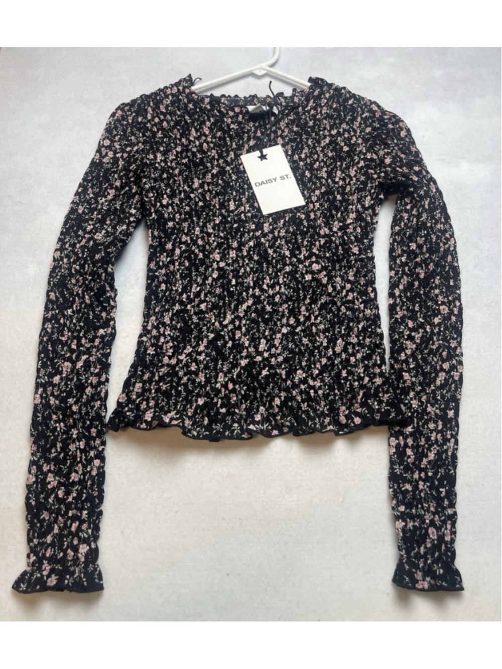 Daisy St. Women’s Black/Pink Floral Smocked Ruffle Square Neck Blouse M